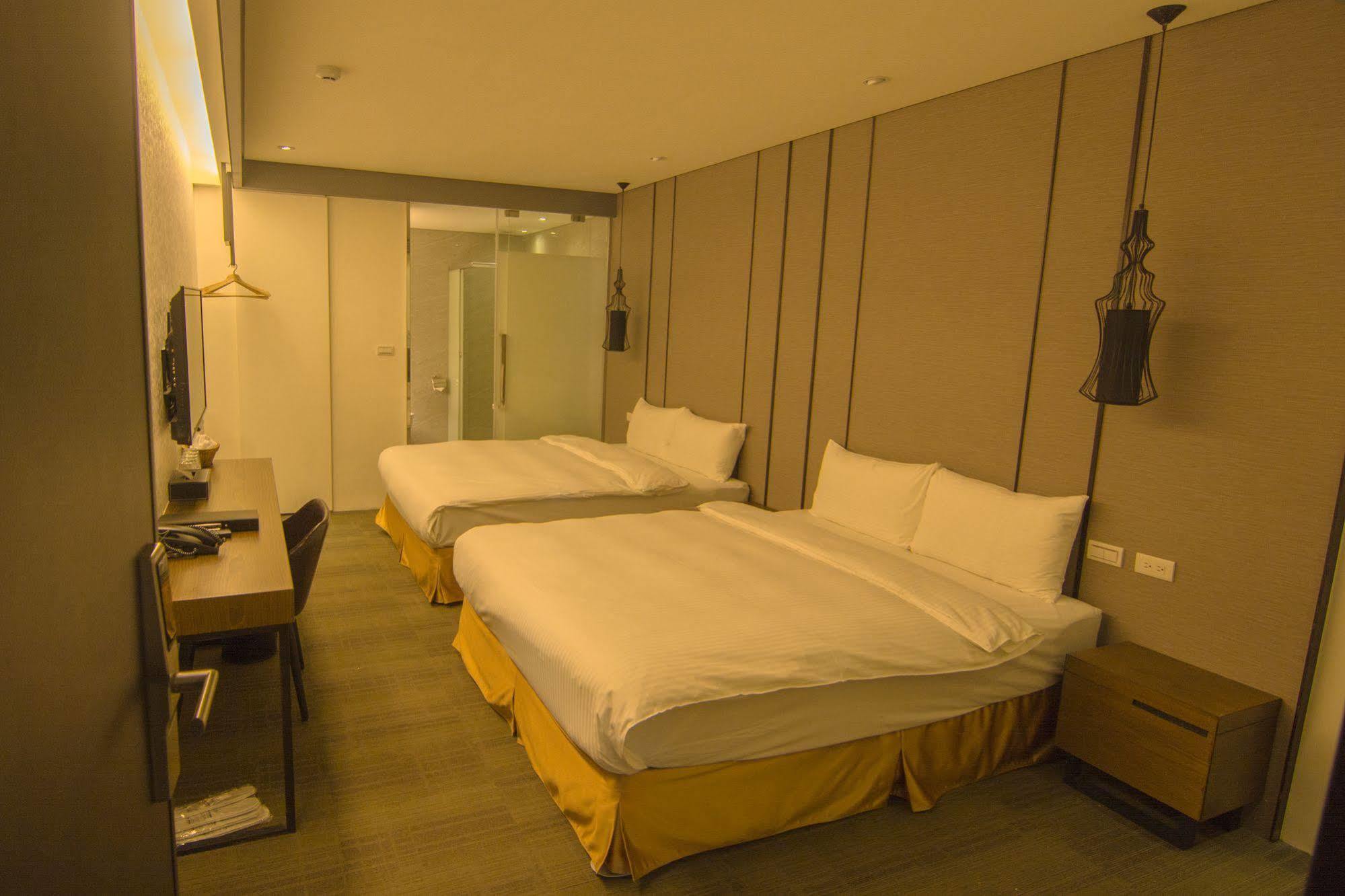 O2 Hotel Taipei Main Station Eksteriør billede