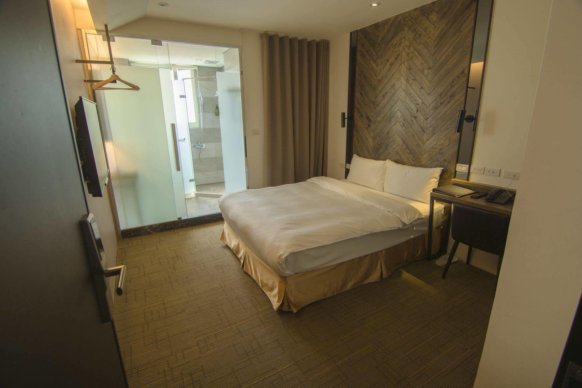 O2 Hotel Taipei Main Station Eksteriør billede